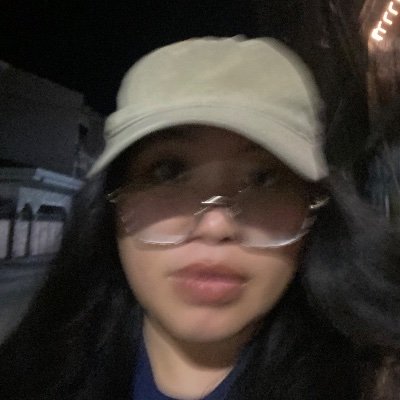 byanmari_'s profile picture. 👀👀