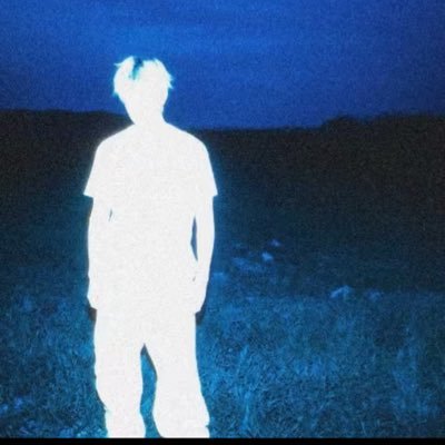 banyan0x's profile picture. Be water  Wen  Jing  1|0 ﹏🌲