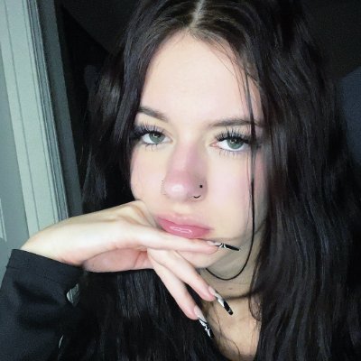 xlilyblackx's profile picture. 