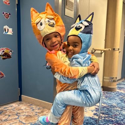 Mom2Si's profile picture. Grandma👩🏽‍🦱👶🏽, Adoptive Parent👩🏽👼🏾👩🏾‍🦱, Clinical Social Worker👩🏻‍💻, 💛BLM💛🌈🦋 💙Vote 💙 Vax & Boost🩹🩹🩹