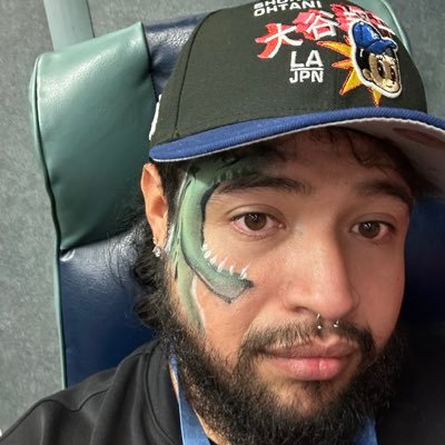 artola_duglas's profile picture. Future Fashion Designer/ Anime Lover/ Free Spirit