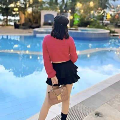 planchest's profile picture. Fashion in my soul 👠
Finance in my mind 📊
Speed in my veins 🏁
Peace in my breath 🧘‍♀️ 
—🇻🇳