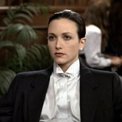 LillithTheGoon's profile picture. Queer | 27 | They/Them | NSFW | DMs open 🖤. Priv: @LillithsCl1t