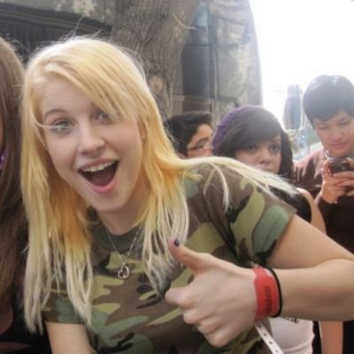 dcnverswidow's profile picture. every word is a bullet hole.