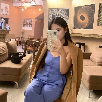 CottonMuffin321's profile picture. Fashion👗, 
Finance💼 or Fast🏎 Lanes with yoga vibes 🧘‍♀️
— Living my dream every day 🇻🇳