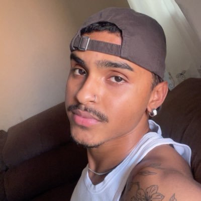 Tayh121s's profile picture. TAYLOR