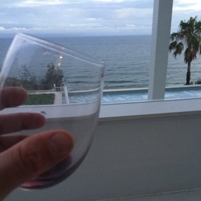 ascornwell1's profile picture. Dad, husband, veterinarian although not necessarily in that order.