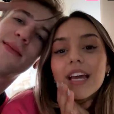 teamtotila's profile picture. Totila, patria y Familia