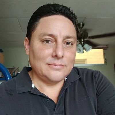 osb1951978's profile picture. Primero está mi familia, luego yo y de ahí el resto. Sincero generoso y humilde, detesto la hipocresía y el orgullo desbordado. Hincha del @CSEmelec
