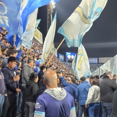 lemopri's profile picture. Decano - Hincha y Socio de Club Atlético Tucumán ⭐ - 🇦🇷

La vida sin problemas es pasar el tiempo a lo bobo
