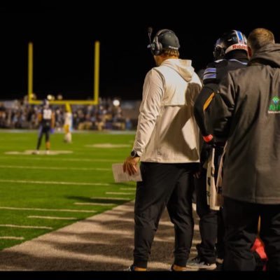 coachdonnyholl's profile picture. Dad | @SVRaiderFB Offensive Coordinator | 2017 & 2019 5A WPIAL Champs | Mercyhurst University 🏈 🍀 alum