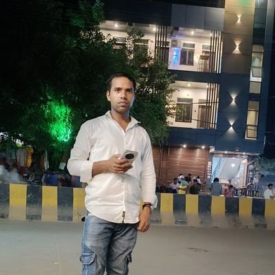 PawanKu35800550's profile picture. हम