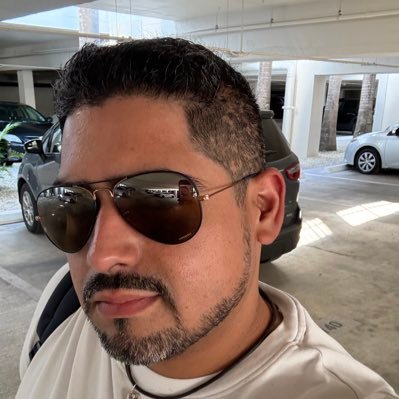 JaseyNotJC's profile picture. @Penn Alumni! All things @Coldplay, #HookEm 🤘#ForTheA Go @Braves! "I’d rather be a comma than a full stop"