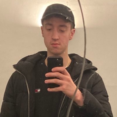 jdl_03_'s profile picture. 22 // brighton