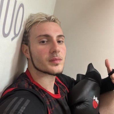 putythinker's profile picture. ⠀⠀⠀ ⠀⠀ @puterrier_ 🎈| 🏆⁵: @FazendaRv ⠀⠀⠀ ⠀⠀ ⠀⠀ ⠀⠀ ⠀⠀⠀⠀⠀• ✚ 。✦ ゜・。✦ ゜・。✦ ゜・。✦ ゜✚・