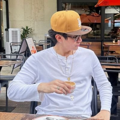 Jmr_mikbrent94's profile picture. look who's stalking now 👀 

MIKBRENT OR NO ONE

BTS × DO