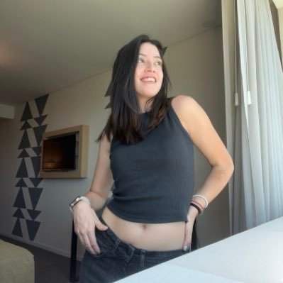 VerooMereles's profile picture. 🍒