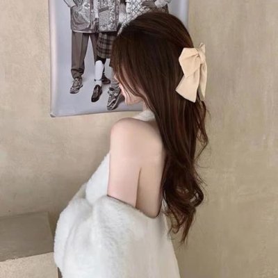 auaqdxaks's profile picture. Yoga keeps me flexible, food keeps me fulfilled, cycling makes me fearless.