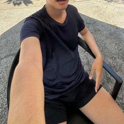 AEnakbi's profile picture. 🅱️