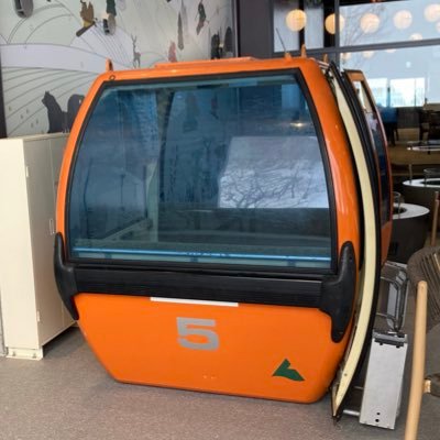 BHgT5sT0hQvaxGn's profile picture. 