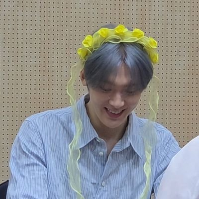 ddankong_AROHA's profile picture. 하늘 위를  걷는듯이
따라 걷는 모든 행복은 너라는 빛✨️

#윤산하 #너만보여