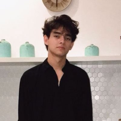 jeloo791695's profile picture. EXO-L 2017|||

Harry Vaughan 2023|||