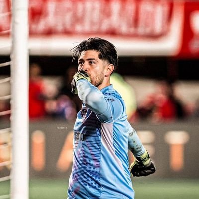 azevedo0_14's profile picture. 