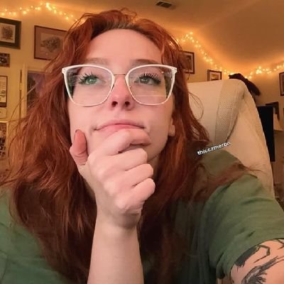 JessicaT8680's profile picture. 