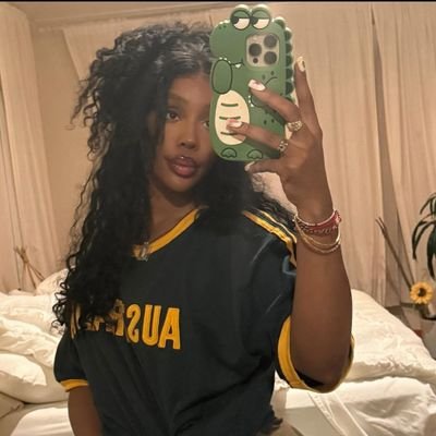 C0WBOYSOLANA's profile picture. 𝑱𝒆𝒂𝒍𝒐𝒖𝒔 𝑻𝒚𝒑𝒆