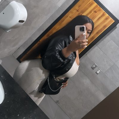 _forevertmj's profile picture. TheBaddest🫧