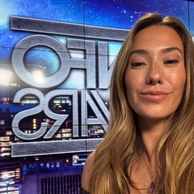 god15606's profile picture. I Love My Mom  ❤️🙏😊