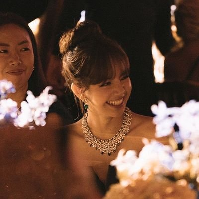 monalicee27's profile picture. lisa's gurl
MOQEELFAMS