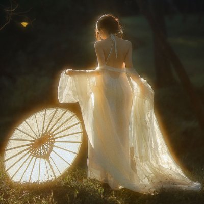 AnessKhettabi's profile picture. 시장의 흐름을 읽는 일은 단순한 숫자 놀음이 아니다.
그 속에서 스스로를 성장시키고, 삶의 균형과 여유를 찾아가는 과정이다. ✨🍸