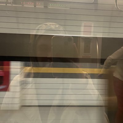 lalinn77's profile picture. 