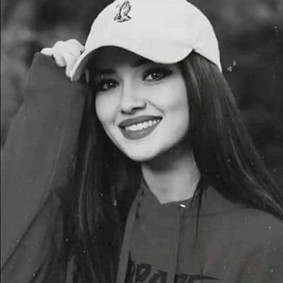 dalal87554's profile picture. ~ كل يوم تزيد قناعتي 
بأن بعض الناس من بعيد احلى ! .