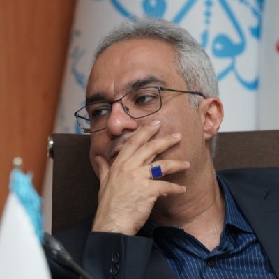 SedghGoo's profile picture. روزنامه نگار سابق و دكتری مديريت رسانه . يك شهروندِ درجه دو كه نگران فردای ايران است و دغدغه هايی برای اصلاح فرهنگ و جامعه دارد
