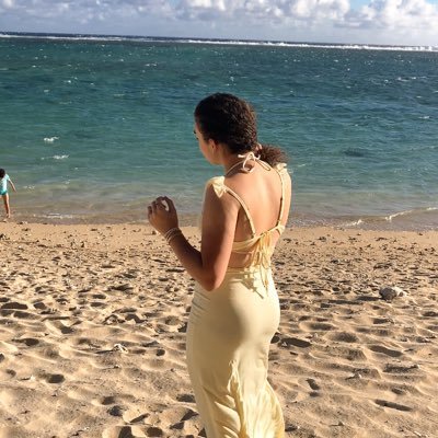 1nlovewtae's profile picture. j'aime la mano, tiakola et les ricains🌟