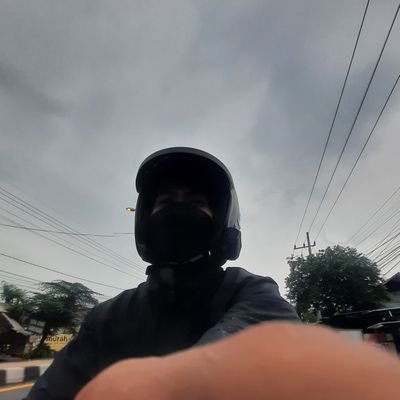 bluetroopss's profile picture. it's never too late, let's rise up!