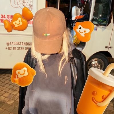ROSIE_211_97's profile picture. FAN ACCOUNT #ROSÉ  roses_are_rosie
                    📎 https://t.co/i2mOfhCdP3
 | @numberoneHQ