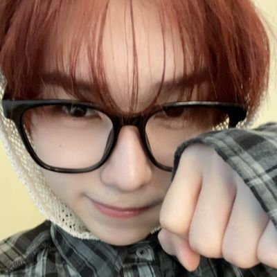 heesbians's profile picture. i talk abt heeseung and non heeseungs