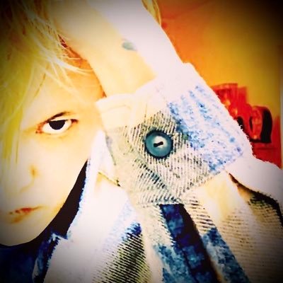 KOZYSUZY's profile picture. EX-ANS / DEEP / 鈴木晃二 / NATIVE / MONKEY TRICK / WANNABEES  某総合格闘技団体代表 shop→https://t.co/z810mmwjZI note→ https://t.co/WqDOpl20L3