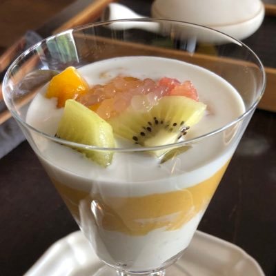 Miupy89's profile picture. チョコミント教。マルセイバターサンド強火担。六花亭ファンクラブ。齧歯類スキー。デジタルデトックスする。