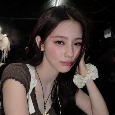 quinditaaa's profile picture. Fiksi, 1999 Ashleya Quindita ㅡ on klo mood ㅡ potrayed by Cho Miyeon