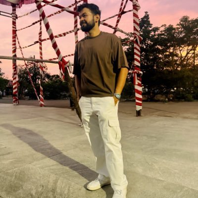 sanketgandhi876's profile picture. Lead Architect | SaaS | Building products & teams | Fitness + nutrition nerd | Coffee powered ☕