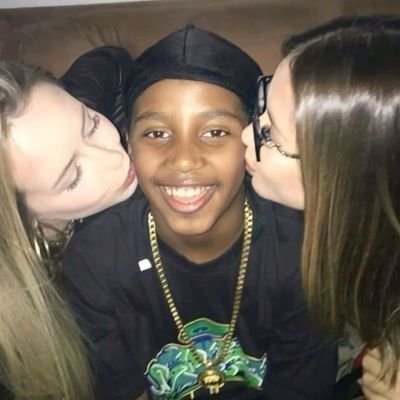 iamnotsubzer0's profile picture. if you're reading this.. i most likely triggered you loll