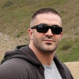 JJ136165's profile picture. 