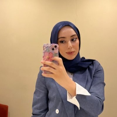 _mrvek's profile picture.