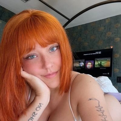 SamanthaSm2167's profile picture. am single looking for the right man for my life