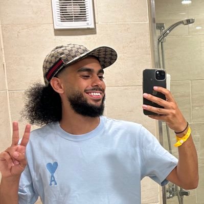 RachidBk4's profile picture. 🦁