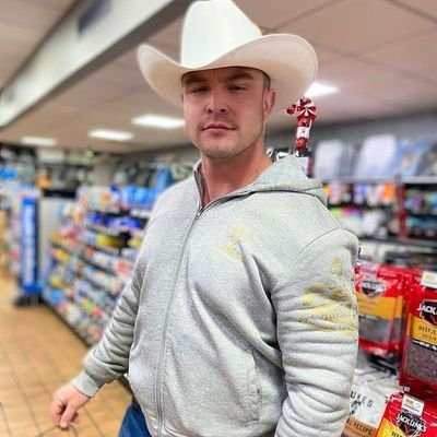 SMalachosk85175's profile picture. Deus Todo-Poderoso é capaz de realizar todos os seus desejos, basta aceitar Jesus como seu Senhor e não Salvador.
🇧🇷🇺🇸